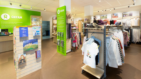Oxfam Shop Mannheim - Innenansicht Oxfam Shop Mannheim - Innenansicht